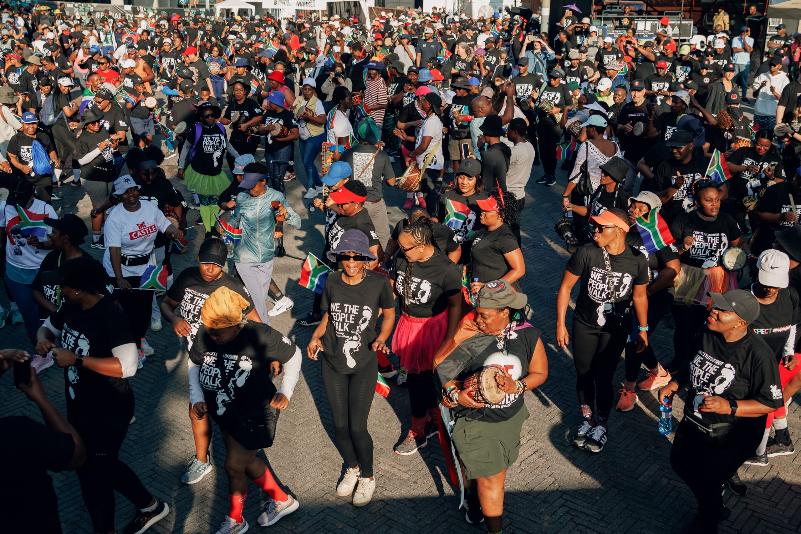 We The People Walk M24A0360